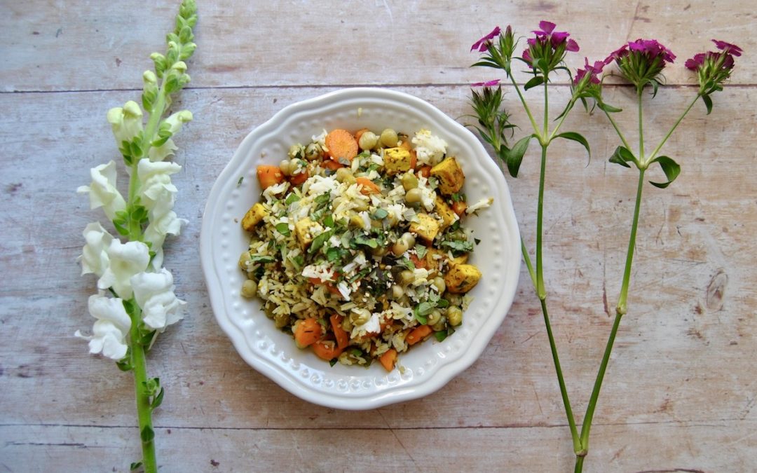 Sesam Kräuter Bowl mit Tofu
