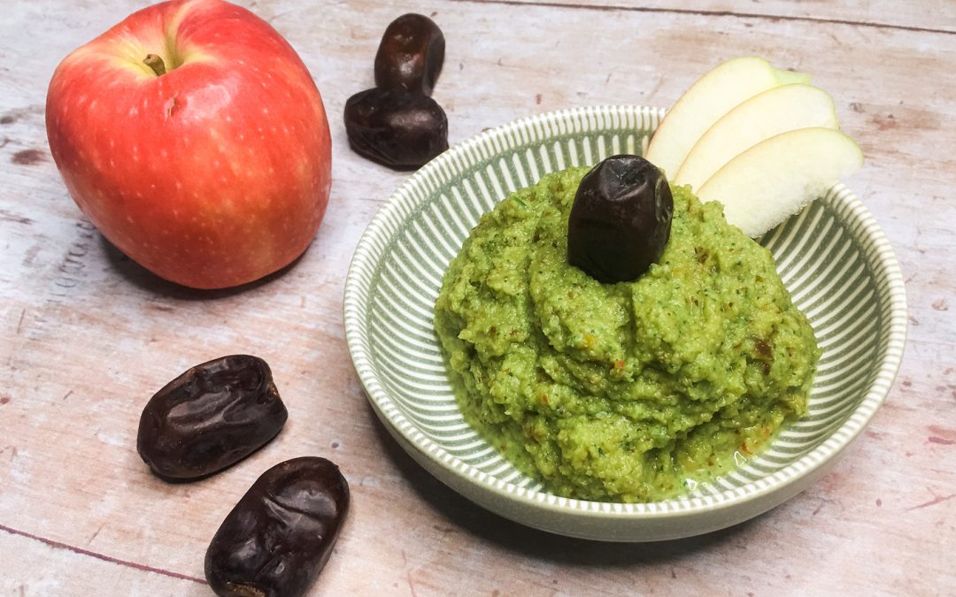 Sommerlicher Apfel Dattel Aufstrich mit Brokkoli